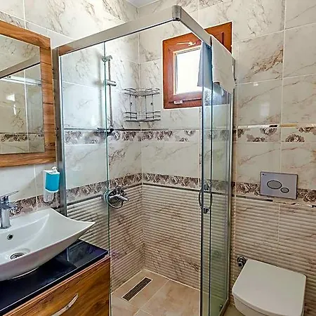 Cuhadar Ahsap Evleri 5*
